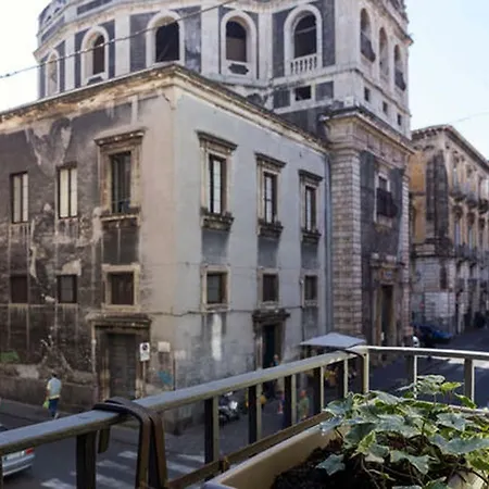 Jazzhouse Nocleg ze śniadaniem *